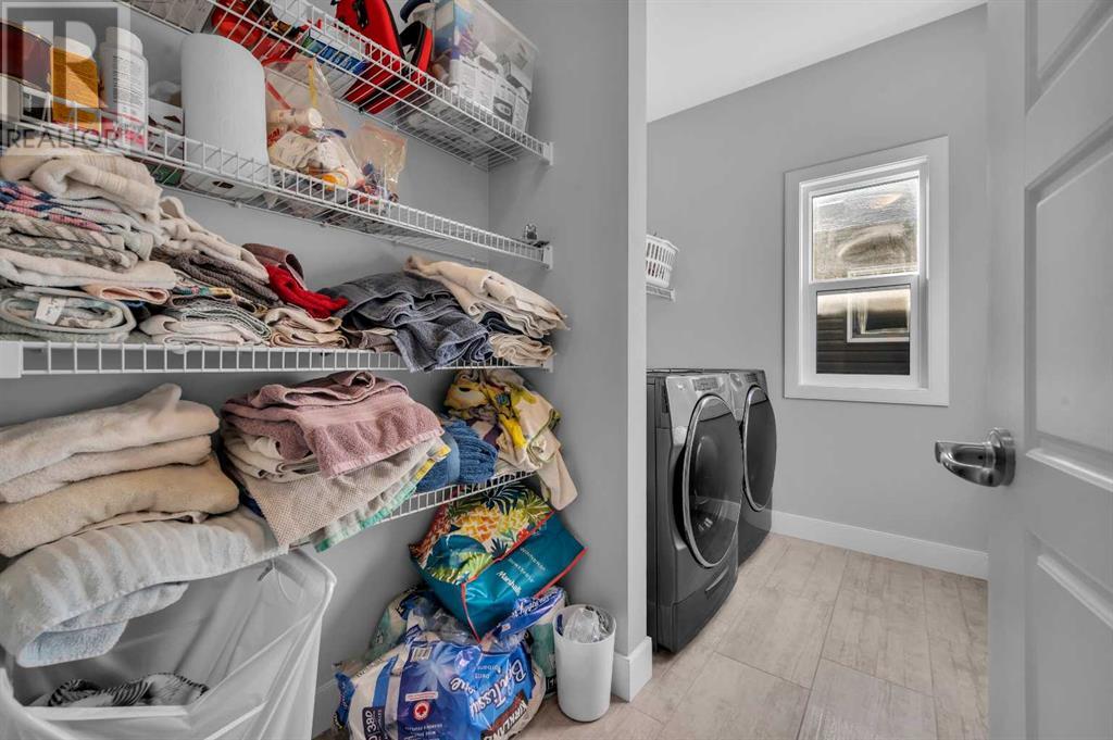 908 Midtown Avenue Sw, Airdrie, Alberta  T4B 4V8 - Photo 27 - A2205589