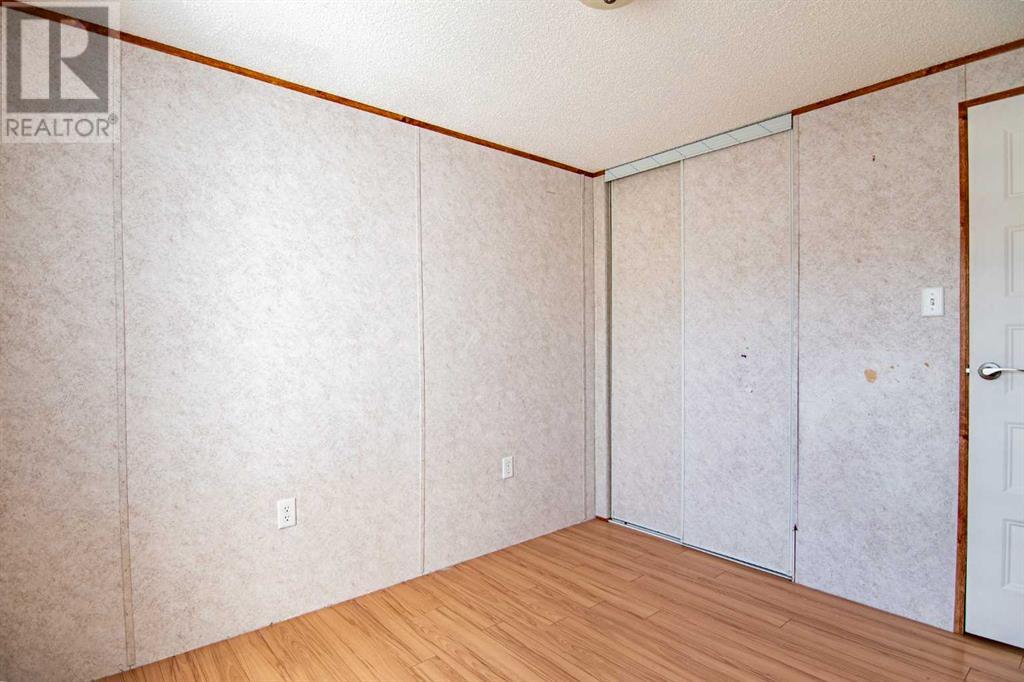 544 Queen Street, Elnora, Alberta  T0M 0Y0 - Photo 26 - A2214401