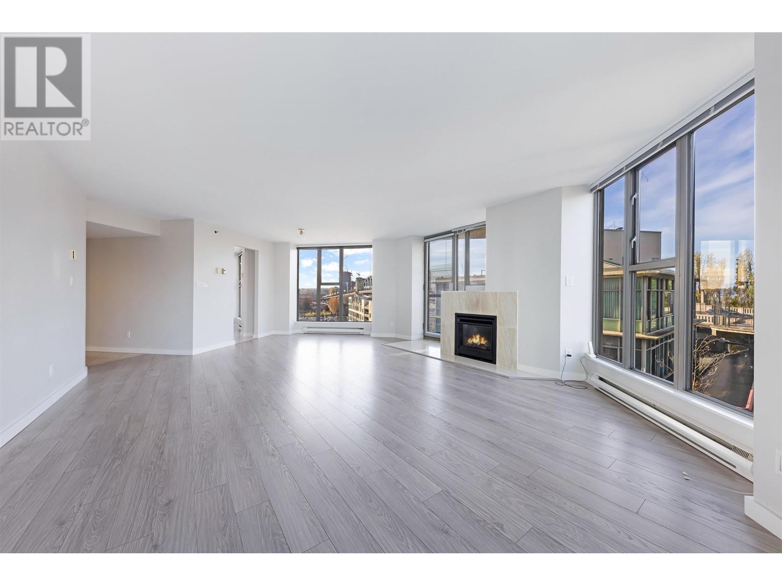 Listing Picture 11 of 30 : 805 1000 BEACH AVENUE, Vancouver / 溫哥華 - 魯藝地產 Yvonne Lu Group - MLS Medallion Club Member