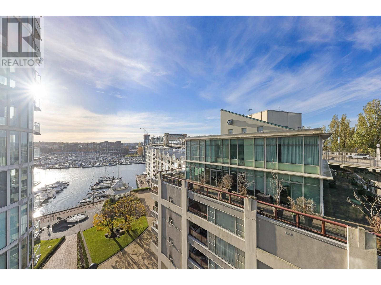 Property at 805 1000 BEACH AVENUE image 3