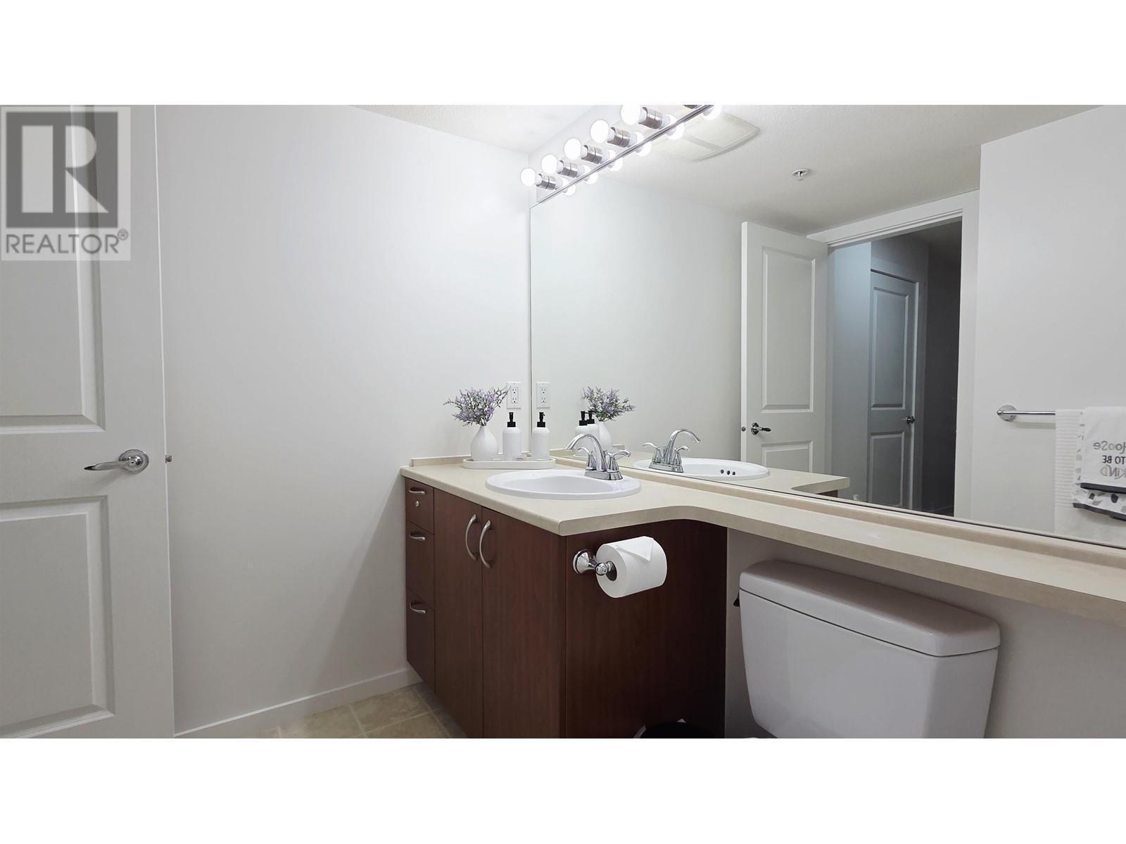 303 9098 Halston Court, Burnaby, British Columbia  V3N 0A6 - Photo 26 - R2998134