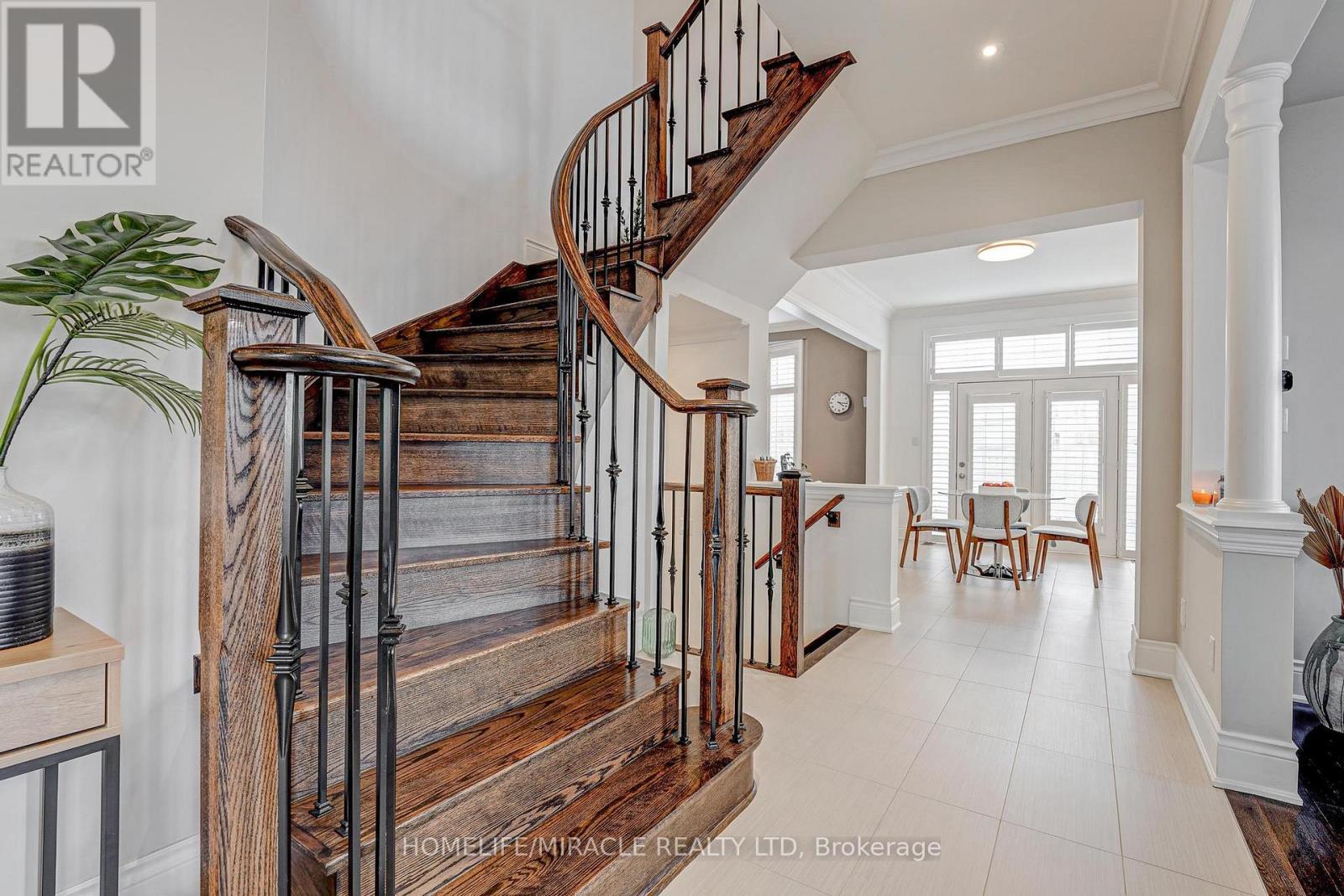 2 Stanton Avenue, Vaughan, Ontario  L4H 0V3 - Photo 12 - N12125913