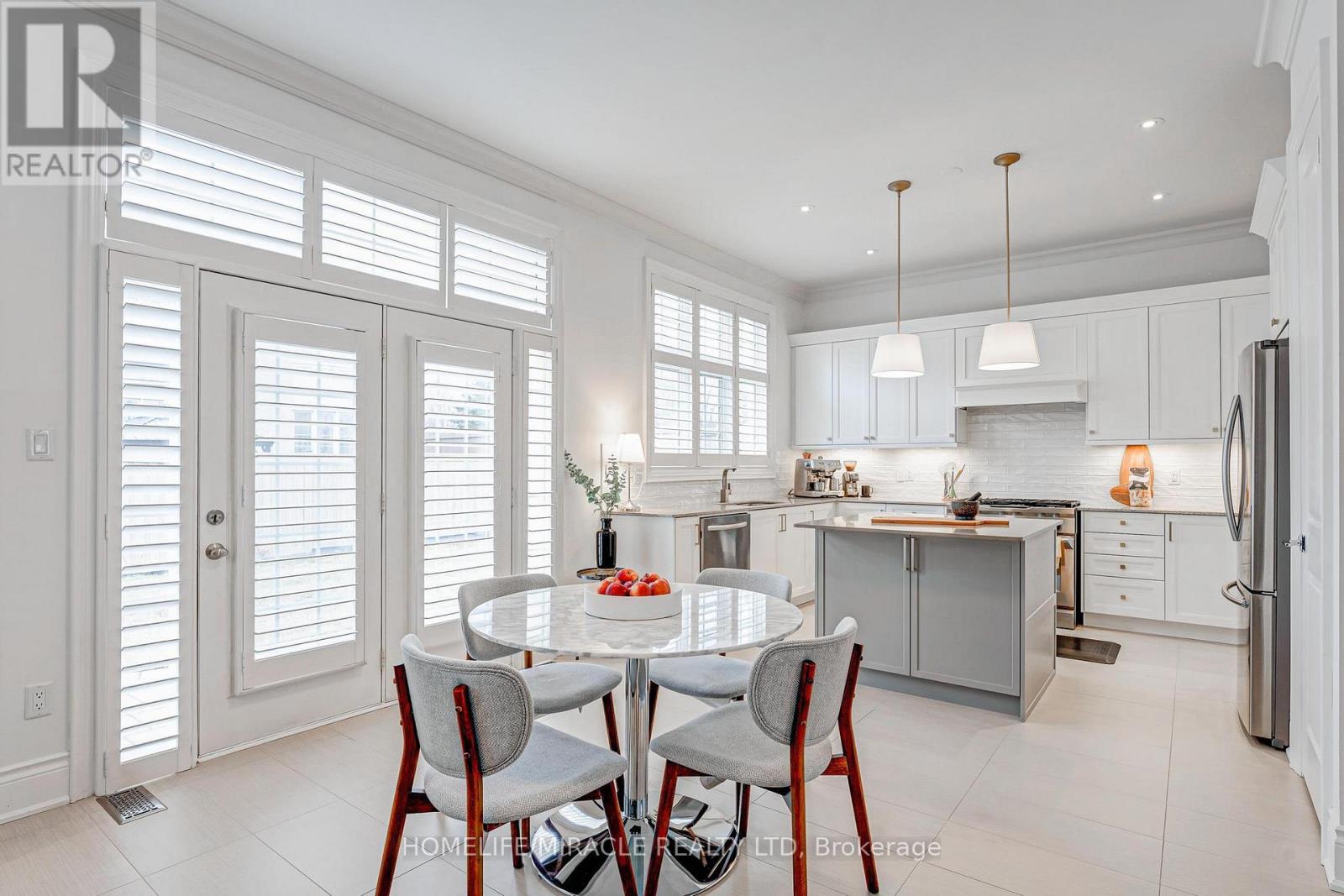 2 Stanton Avenue, Vaughan, Ontario  L4H 0V3 - Photo 16 - N12125913