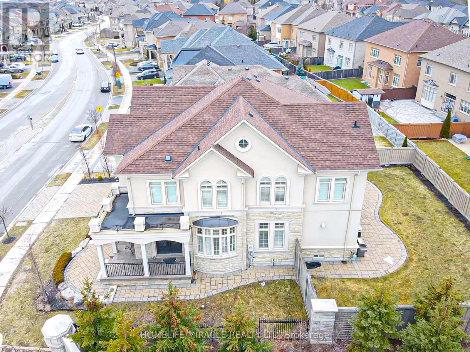 2 Stanton Avenue, Vaughan, Ontario  L4H 0V3 - Photo 2 - N12125913