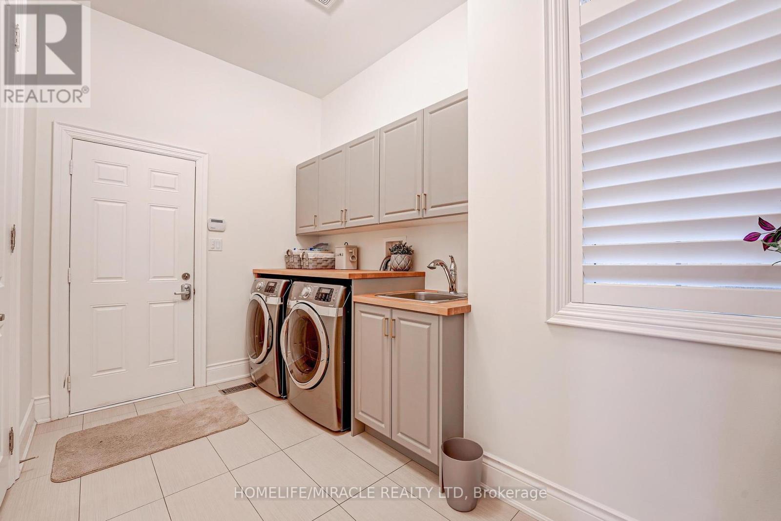 2 Stanton Avenue, Vaughan, Ontario  L4H 0V3 - Photo 21 - N12125913