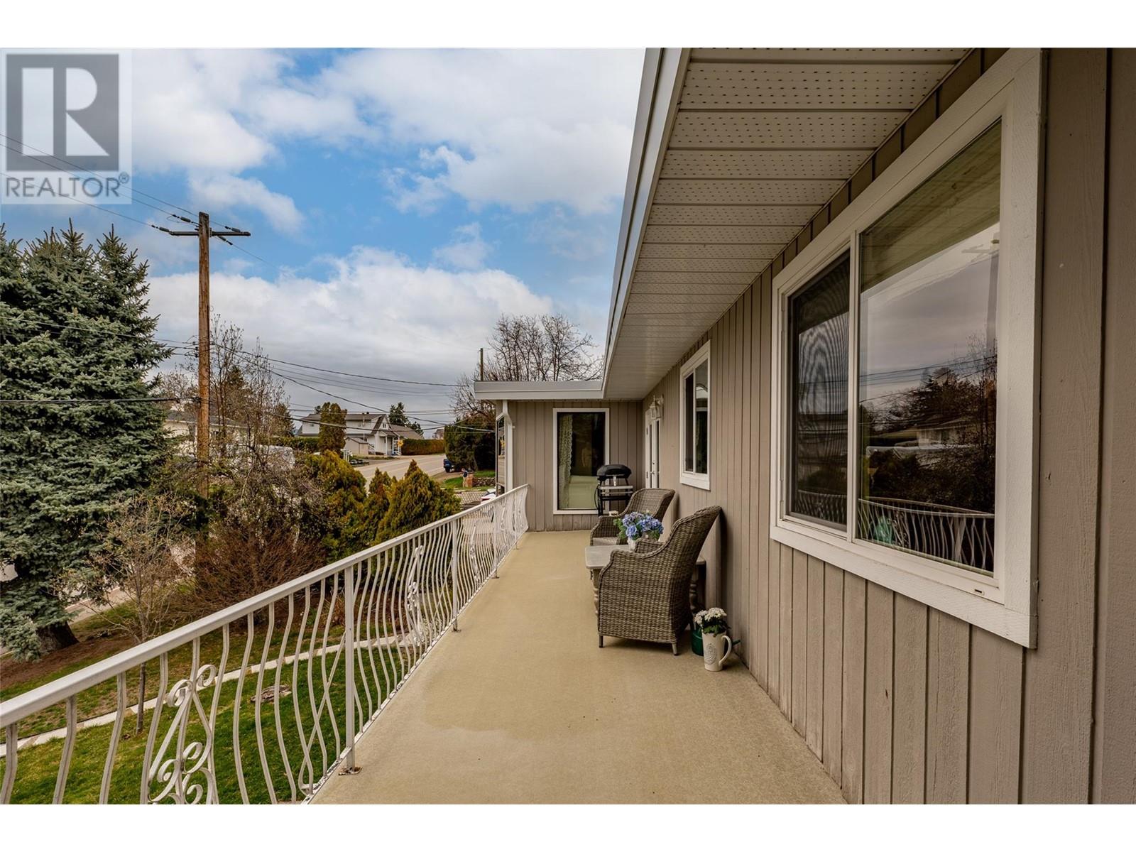 9001 Husband Road, Coldstream, British Columbia  V1B 1M8 - Photo 24 - 10346487