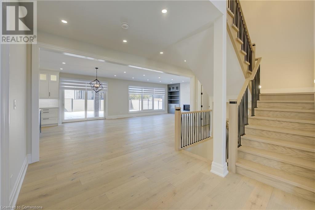 47 Pioneer Ridge Drive, Kitchener, Ontario  N2P 0G6 - Photo 8 - 40704253
