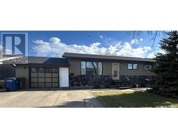 706 Golburn CRESCENT