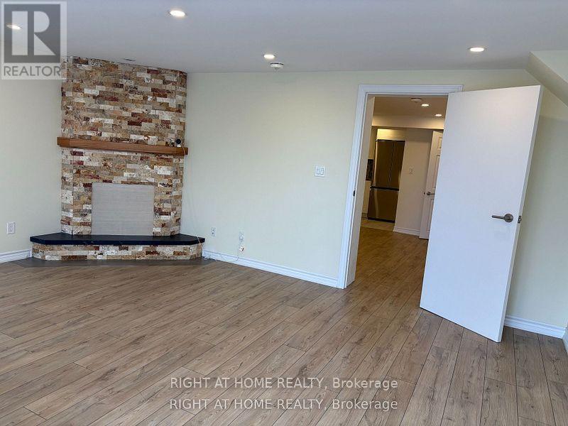 W/out Basement - 35 Troutbrooke Drive, Toronto (Downsview-Roding-Cfb), Ontario  M3M 1S6 - Photo 9 - W12125909
