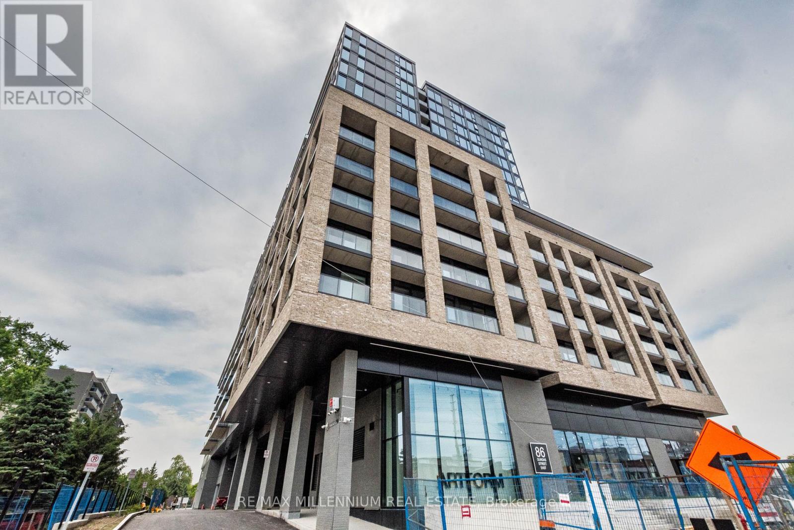 420 - 86 DUNDAS STREET, mississauga (cooksville), Ontario