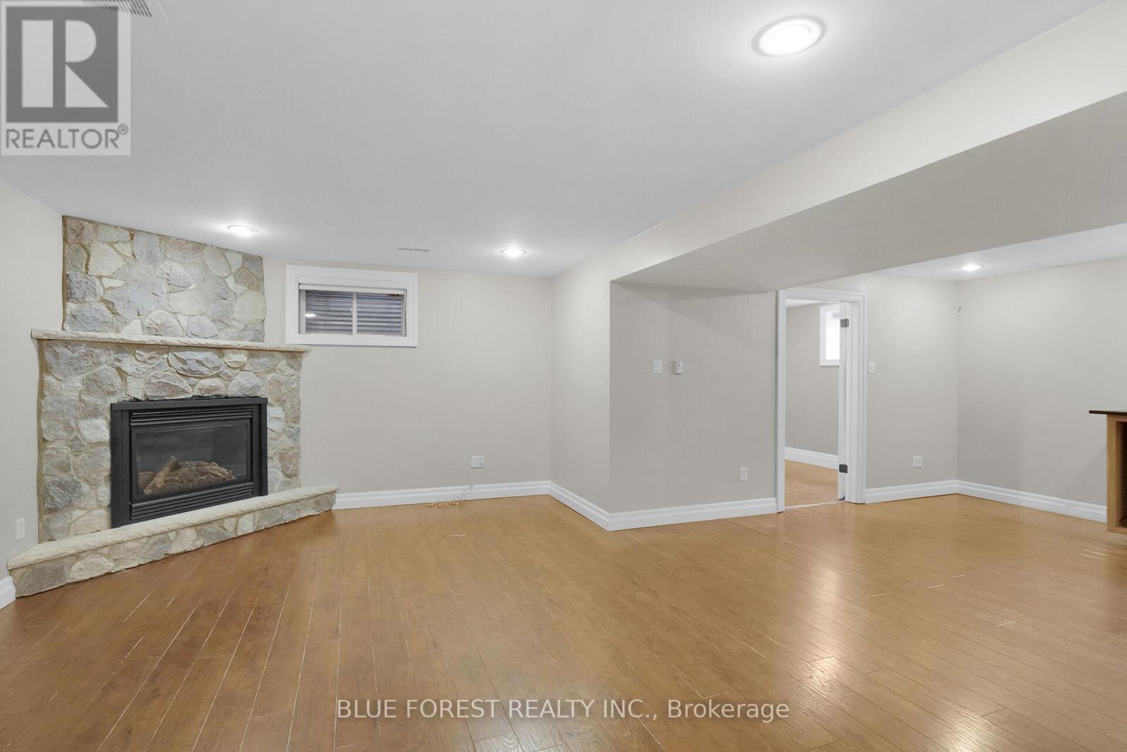 1376 South Wenige Drive, London North, Ontario  N5X 4M8 - Photo 18 - X12125967