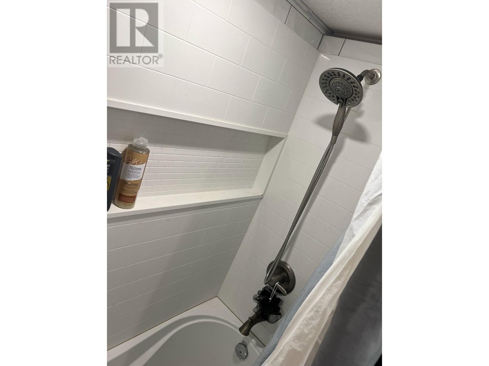 297 Lyon Street, Prince George, British Columbia  V2M 3K9 - Photo 17 - R2998461