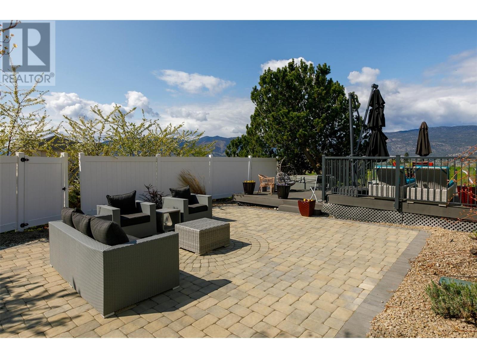 145 Upper Bench Road N, Penticton, British Columbia  V2A 8T2 - Photo 11 - 10346409