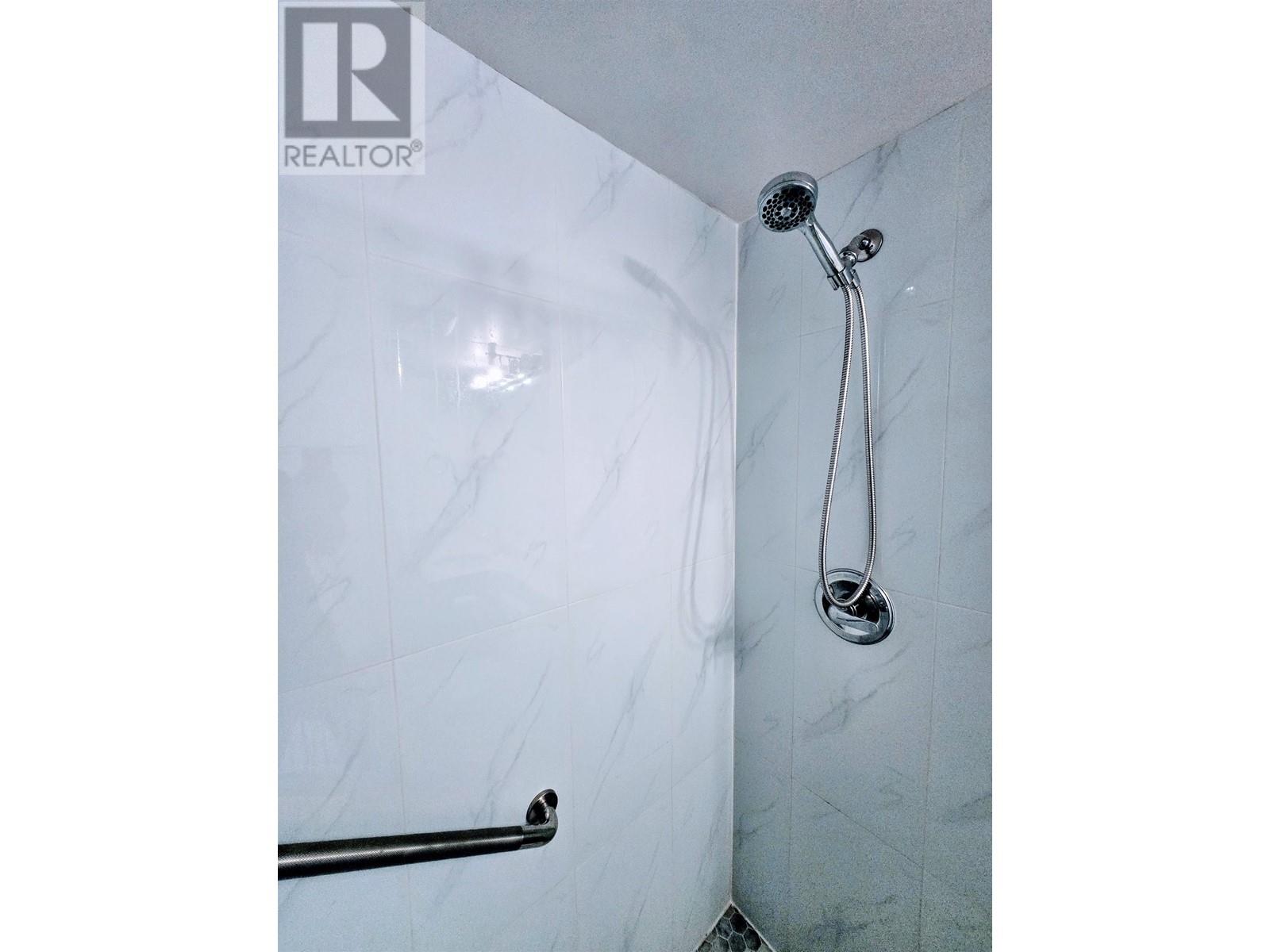 702 6191 Buswell Street, Richmond, British Columbia  V6Y 4C4 - Photo 18 - R2995637