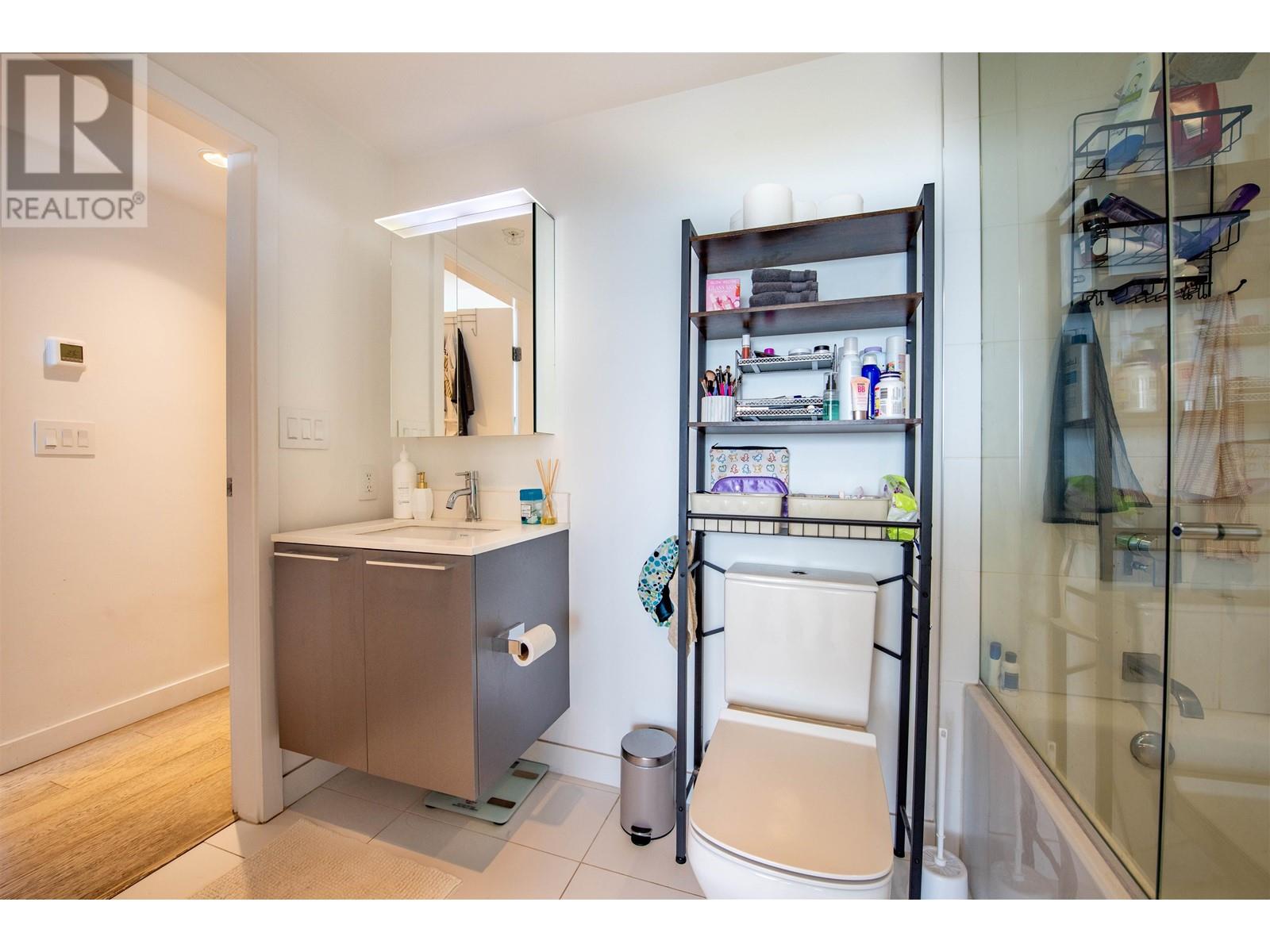 1703 2220 Kingsway, Vancouver, British Columbia  V5N 2T7 - Photo 8 - R2997957