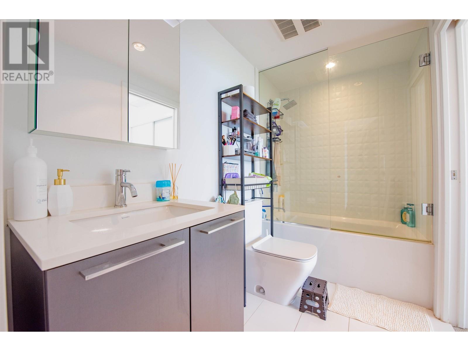 1703 2220 Kingsway, Vancouver, British Columbia  V5N 2T7 - Photo 7 - R2997957