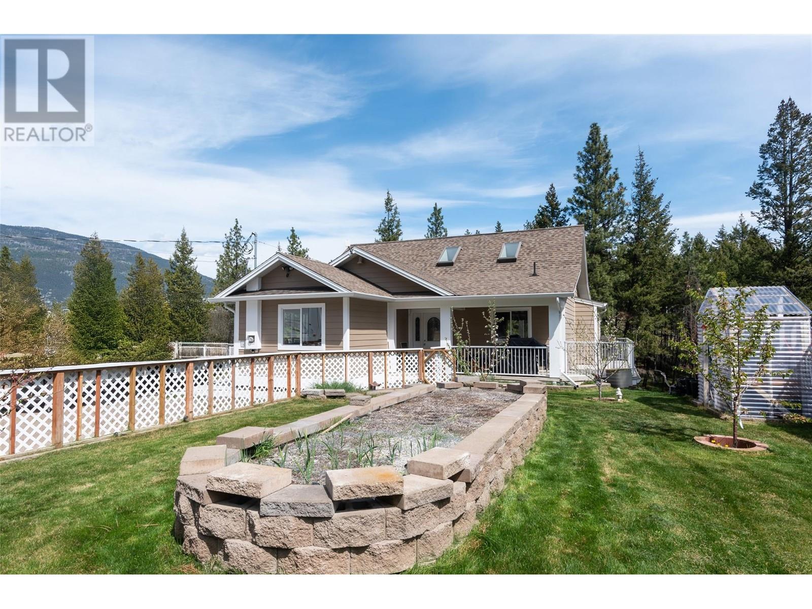 674 Muir Road, Kelowna, British Columbia  V1Z 3W2 - Photo 4 - 10346118