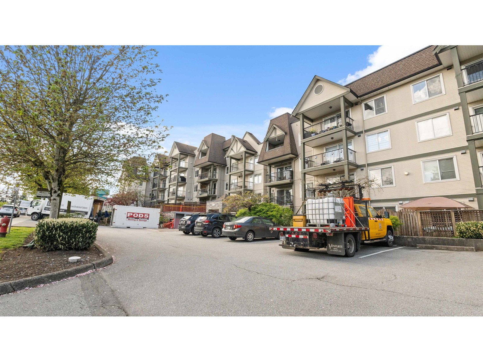 301 12083 92a Avenue, Surrey, British Columbia  V3V 8C8 - Photo 27 - R2998340