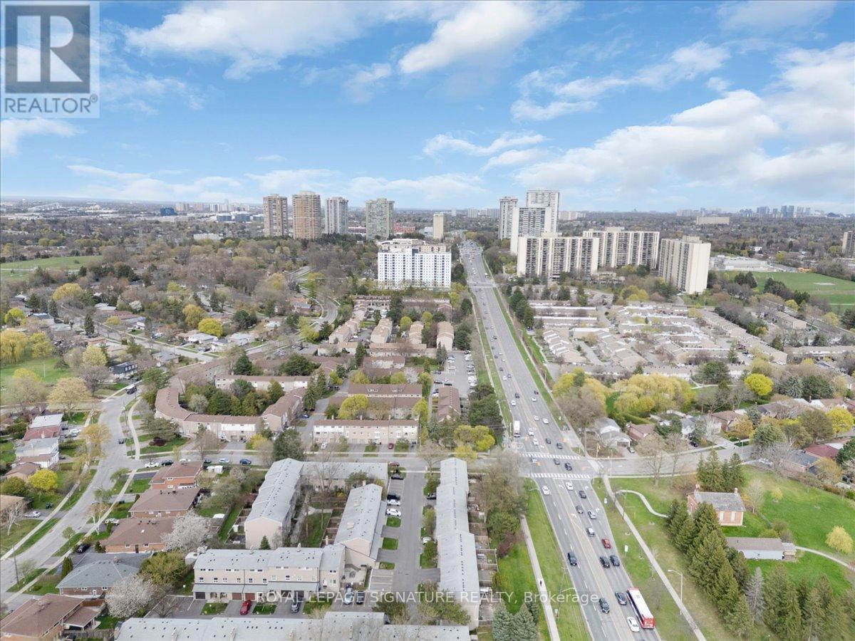 11 - 2 Liszt Gate, Toronto (Hillcrest Village), Ontario  M2H 1G7 - Photo 30 - C12125936