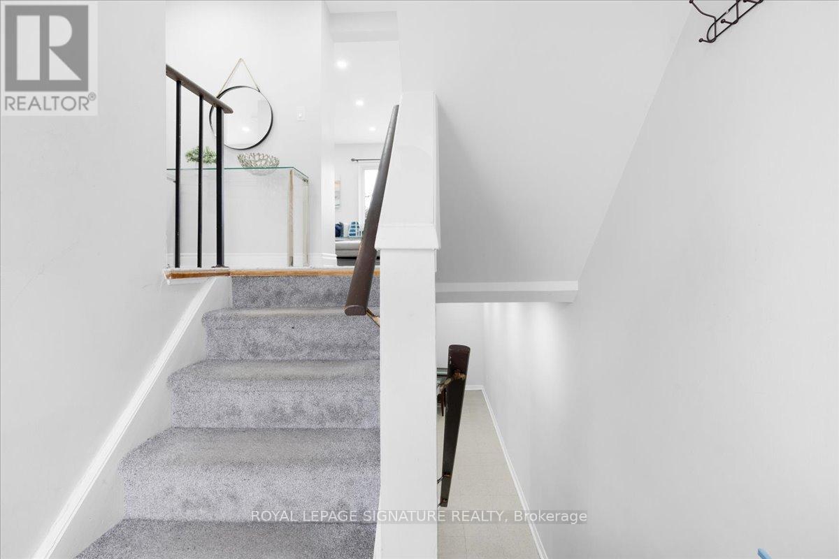 11 - 2 Liszt Gate, Toronto (Hillcrest Village), Ontario  M2H 1G7 - Photo 6 - C12125936