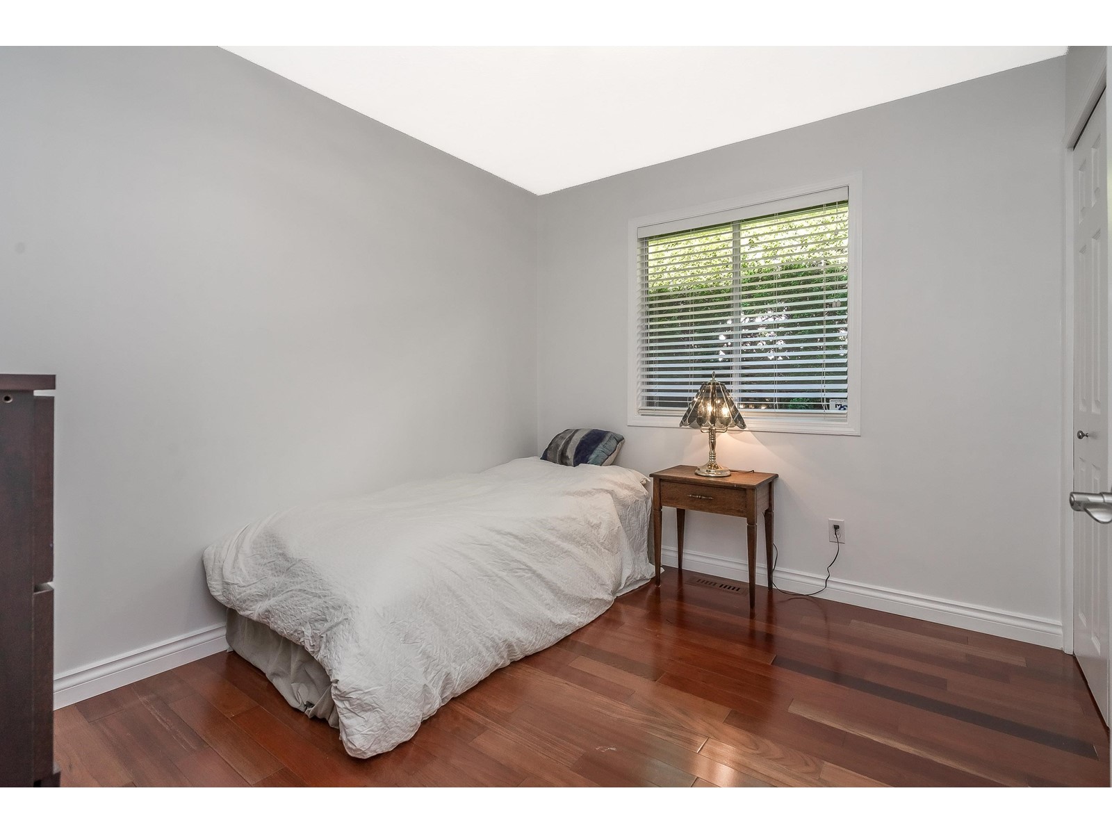 2243 Madrona Place, Surrey, British Columbia  V4A 5S7 - Photo 26 - R2998020