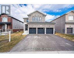 7 MIDDLETON DRIVE, Wasaga Beach, Ontario