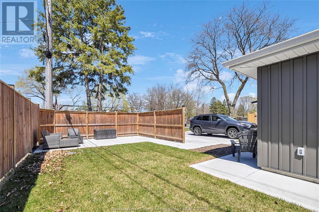 3401 Roxborough, Windsor, Ontario  N9E 2Z9 - Photo 11 - 25010249