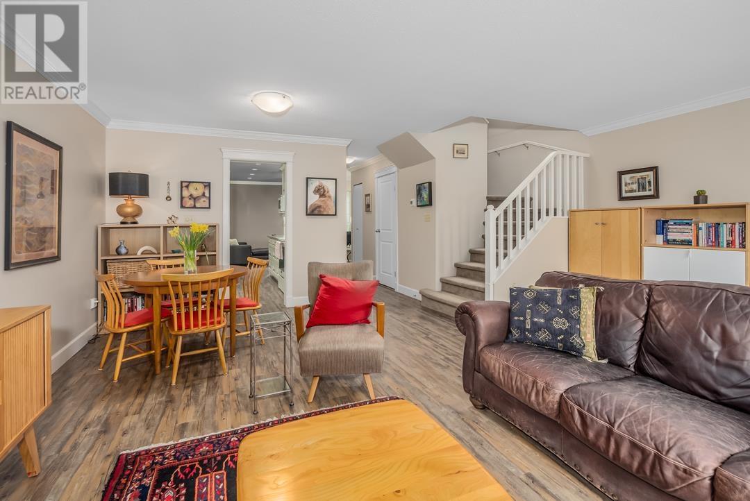 Listing Picture 7 of 35 : 31 12331 PHOENIX DRIVE, Richmond / 烈治文 - 魯藝地產 Yvonne Lu Group - MLS Medallion Club Member
