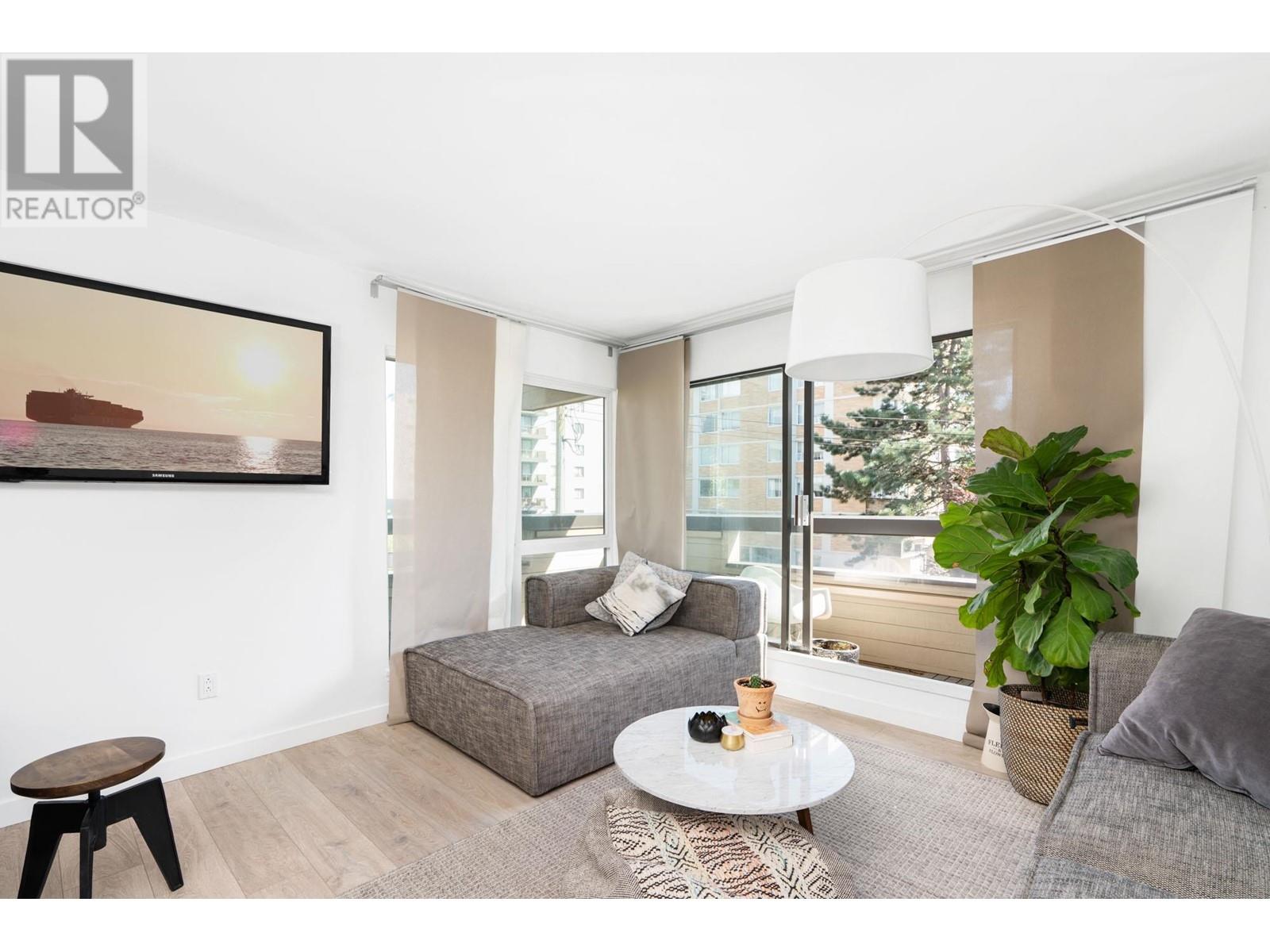 311 1363 Clyde Avenue, West Vancouver, British Columbia  V7T 2W9 - Photo 3 - R2977631