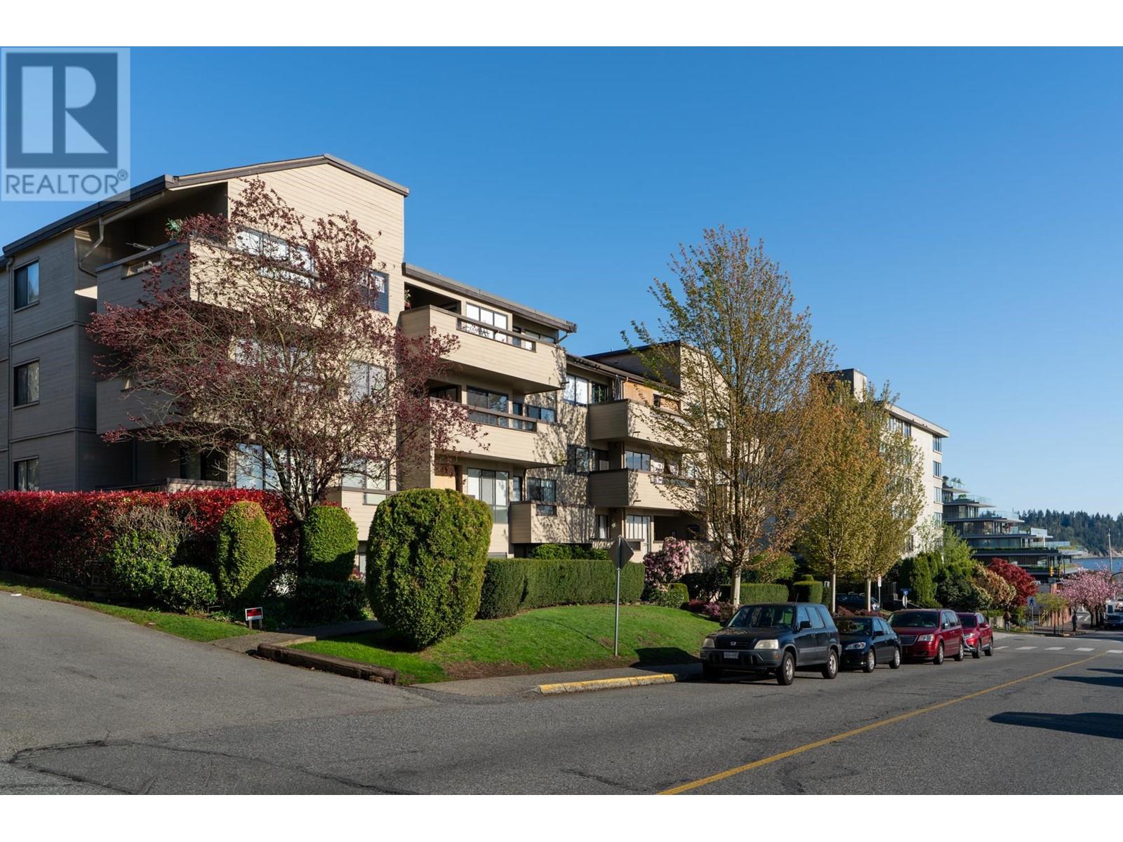 311 1363 Clyde Avenue, West Vancouver, British Columbia  V7T 2W9 - Photo 22 - R2977631