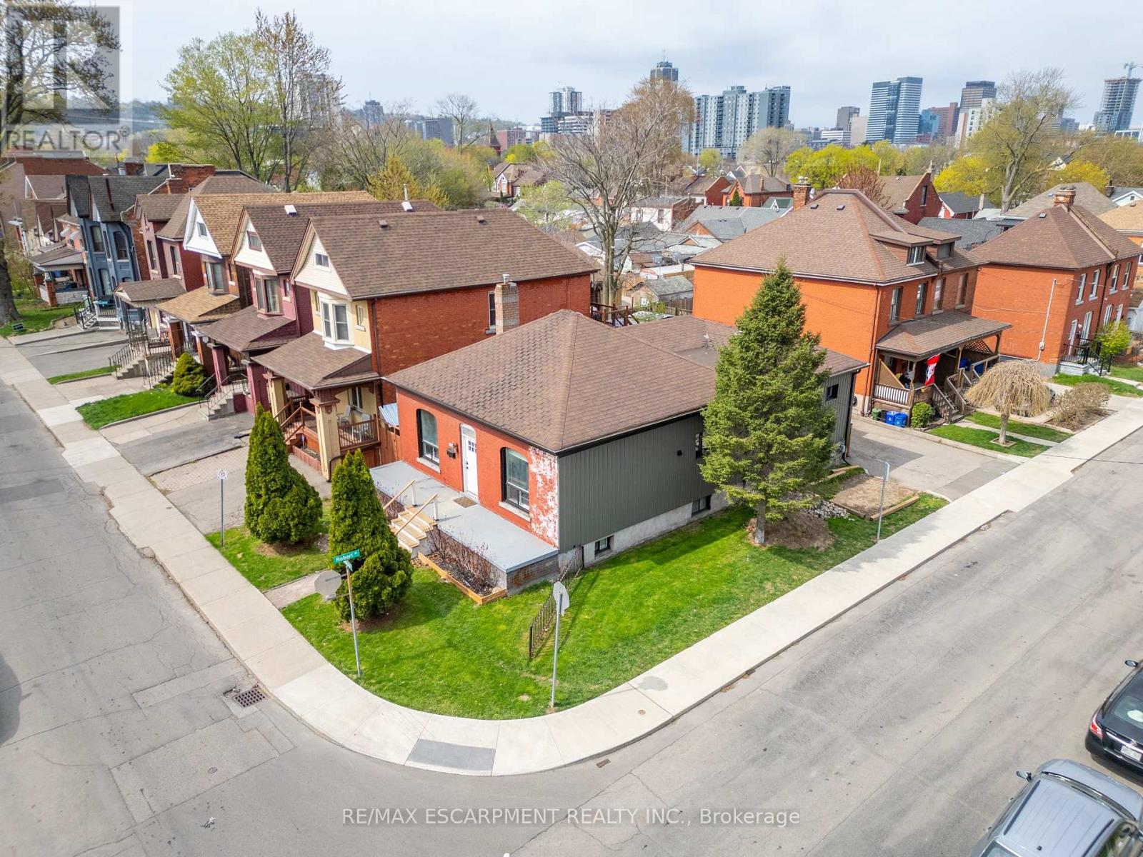 197 Emerald Street N, Hamilton, Ontario  L8L 5K9 - Photo 42 - X12125946