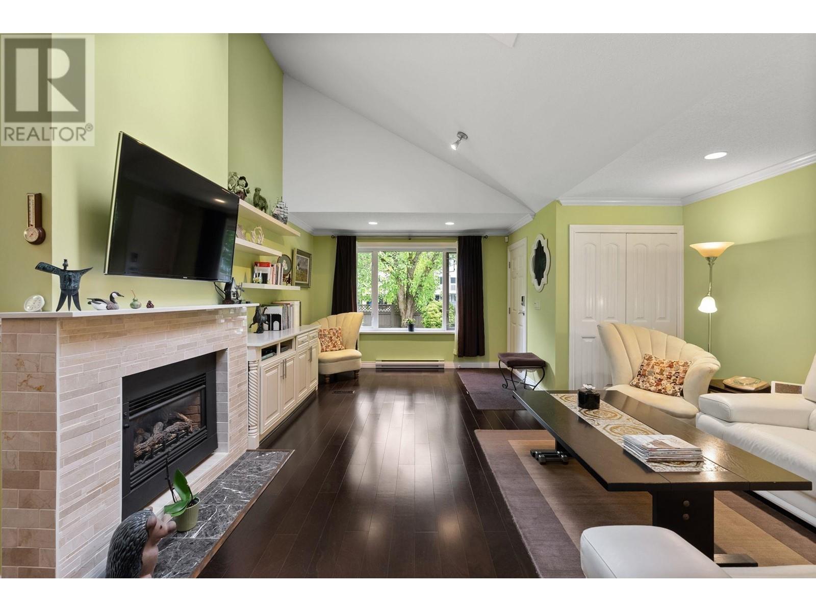 3866 Brockton Crescent, North Vancouver, British Columbia  V7G 2K6 - Photo 15 - R2998426