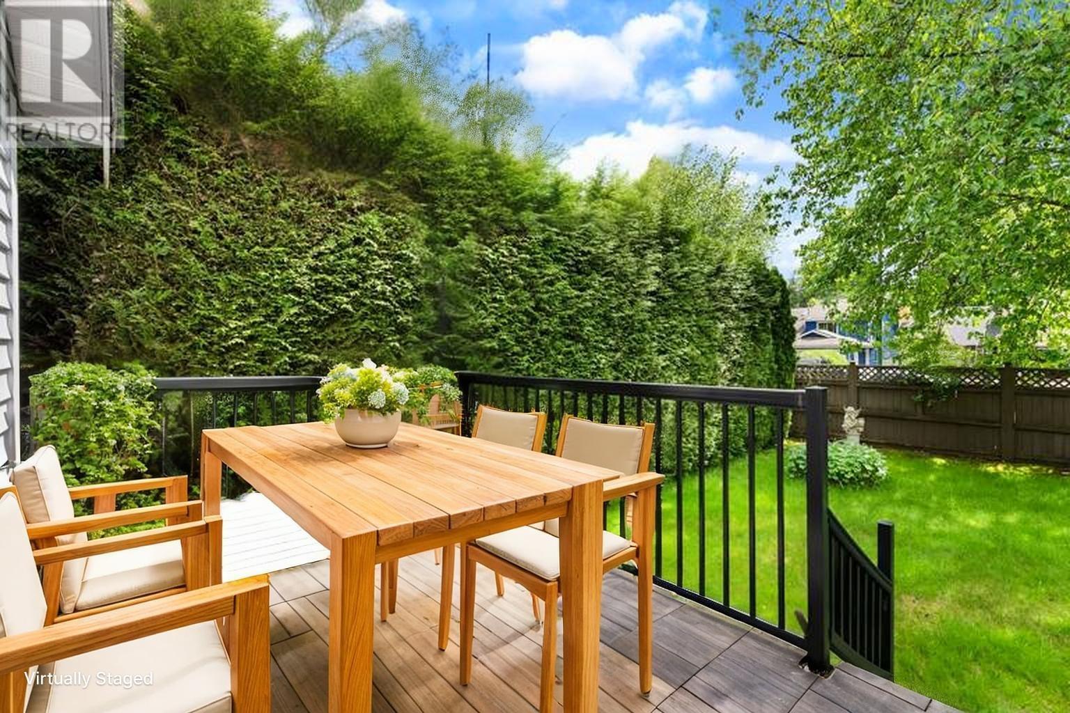 3866 Brockton Crescent, North Vancouver, British Columbia  V7G 2K6 - Photo 3 - R2998426