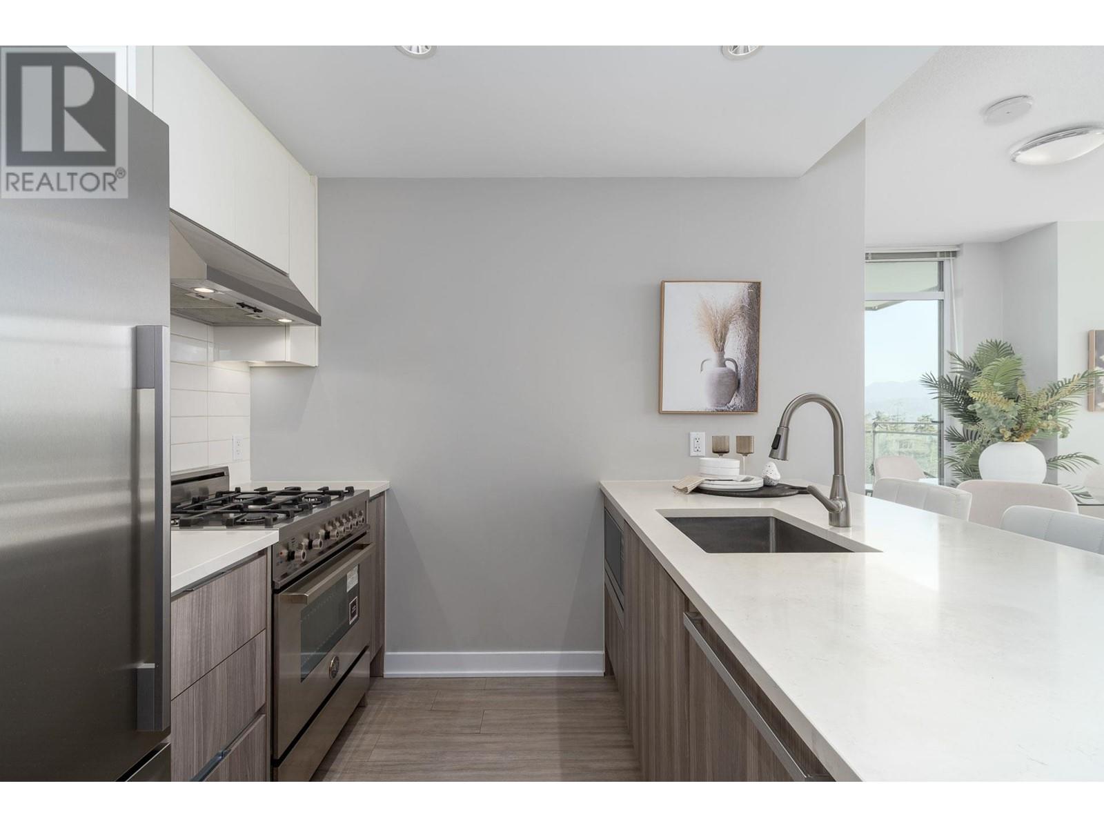 1706 4900 Lennox Lane, Burnaby, British Columbia  V5H 0G9 - Photo 13 - R2998471