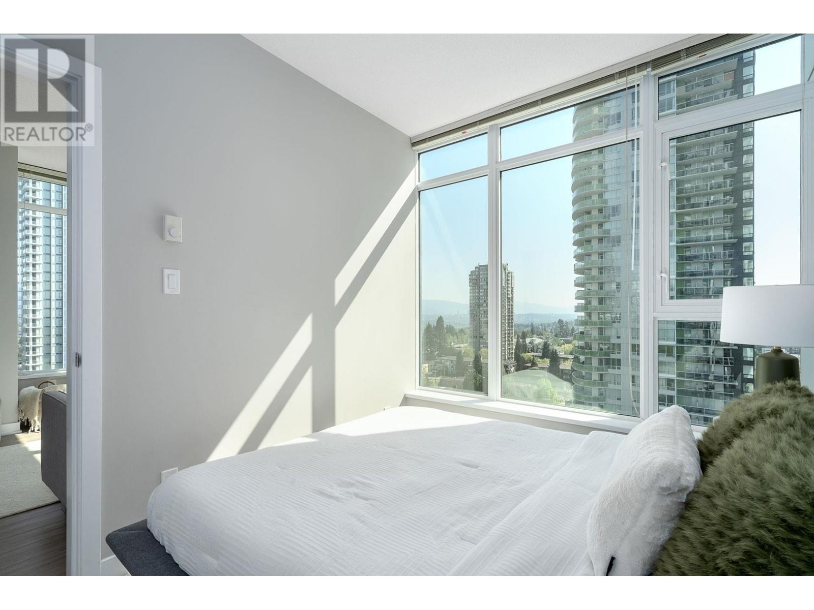 1706 4900 Lennox Lane, Burnaby, British Columbia  V5H 0G9 - Photo 16 - R2998471