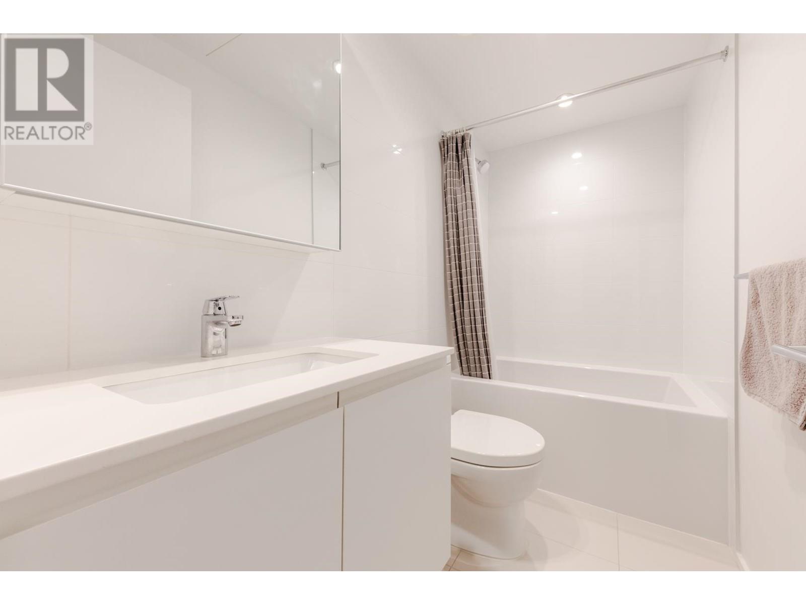 605 3833 Evergreen Place, Burnaby, British Columbia  V3J 0M2 - Photo 10 - R2998521