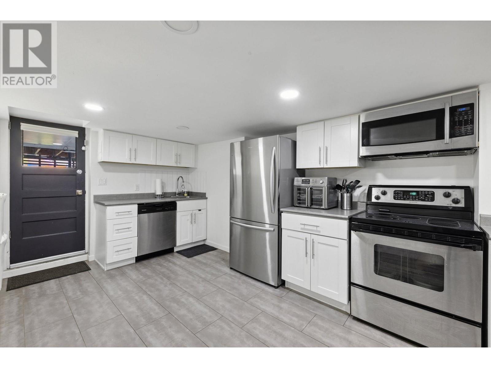4785 Elgin Street, Vancouver, British Columbia  V5V 4S2 - Photo 32 - R2998544