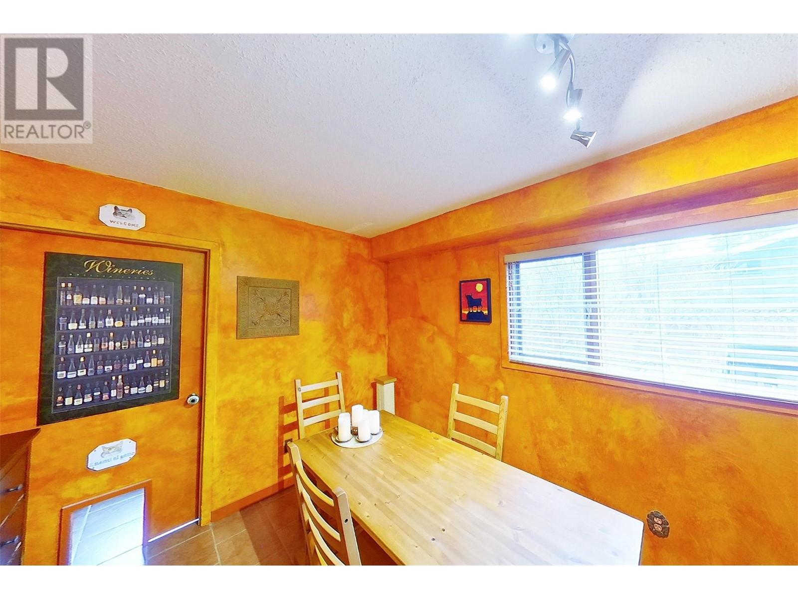 6422 Mack Road, Peachland, British Columbia  V0H 1X8 - Photo 19 - 10332072