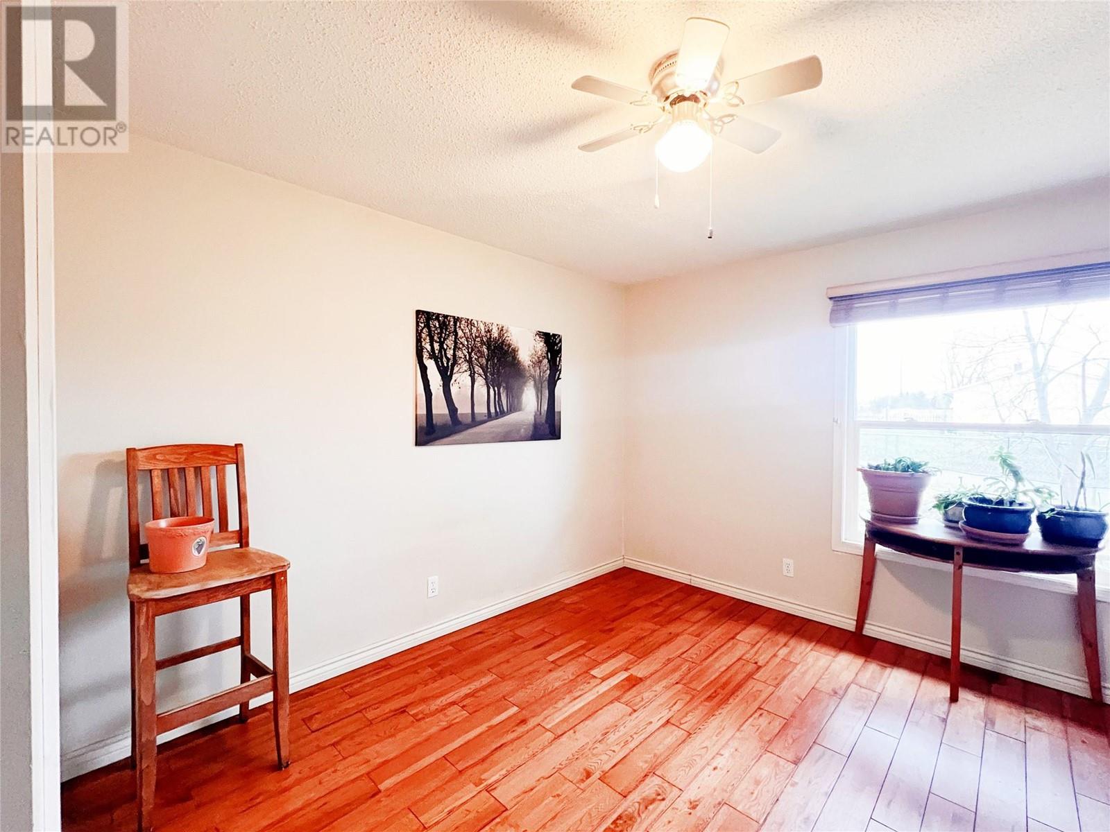 6422 Mack Road, Peachland, British Columbia  V0H 1X8 - Photo 30 - 10332072