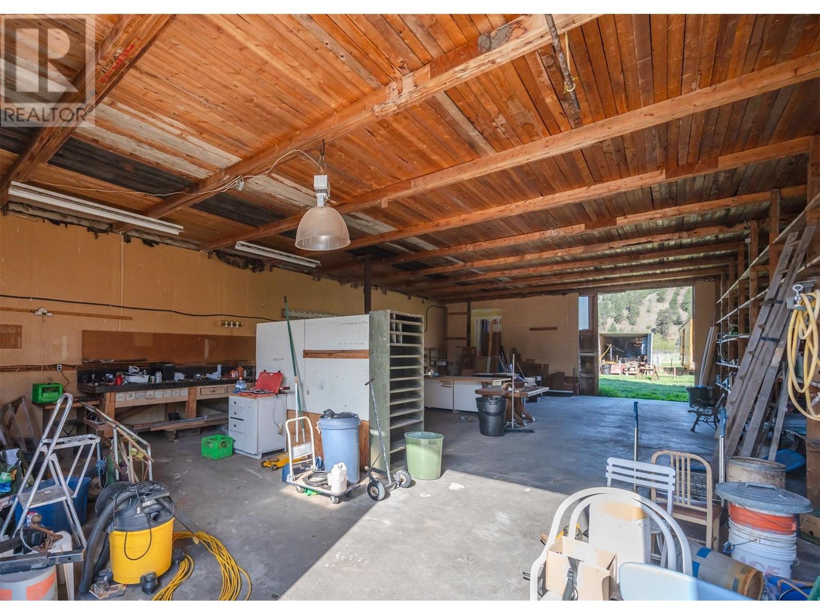 8134 River Road, Oliver, British Columbia  V0H 1T5 - Photo 37 - 10345772