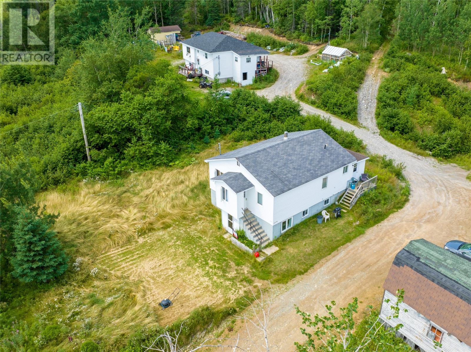 Property at 477A Main Street N image 3