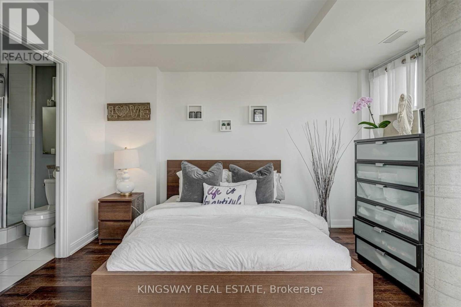 605 - 760 The Queensway Avenue, Toronto, Ontario  M8Z 1N3 - Photo 18 - W12125995