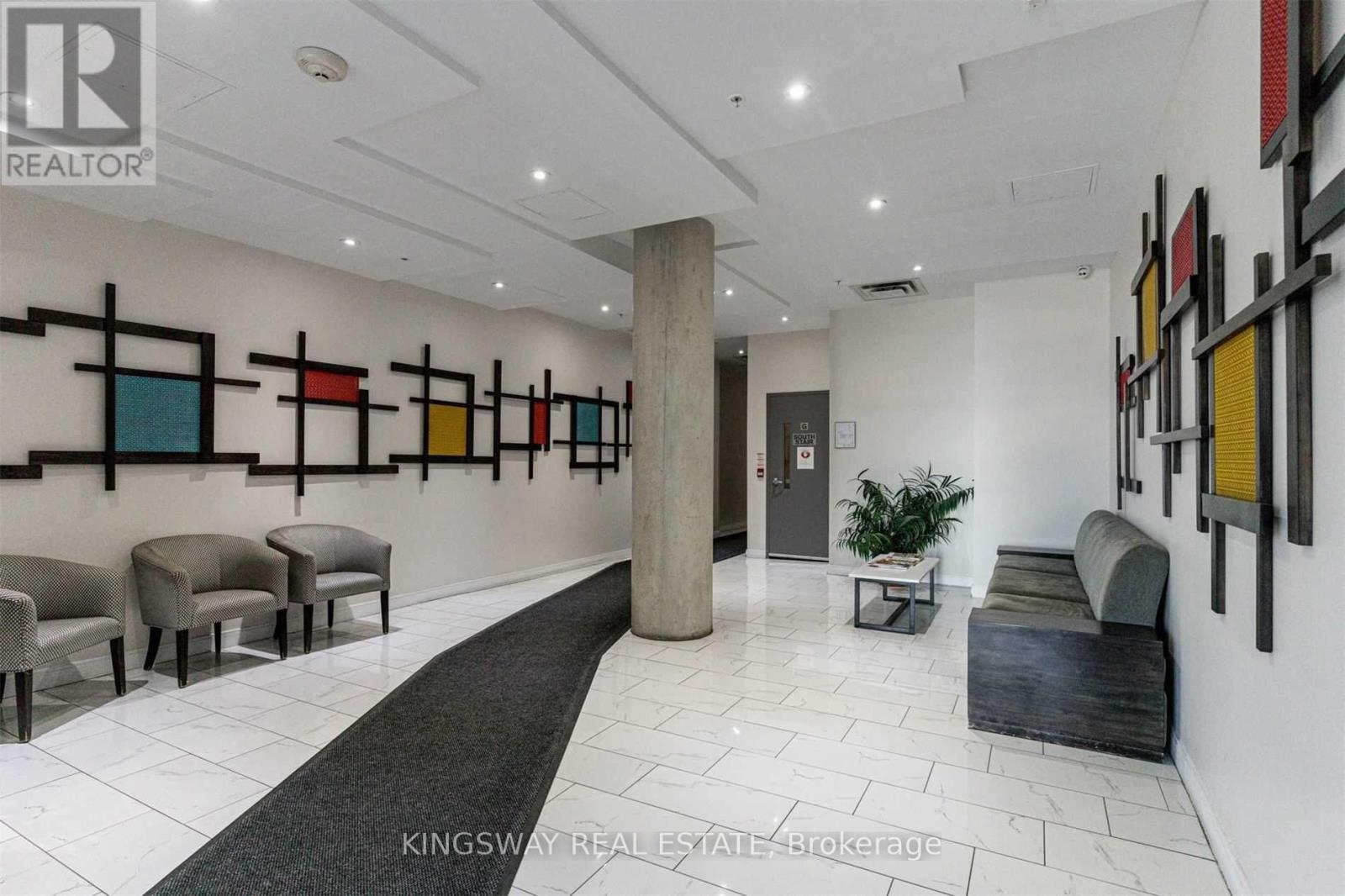 605 - 760 The Queensway Avenue, Toronto (Stonegate-Queensway), Ontario  M8Z 1N3 - Photo 3 - W12125995