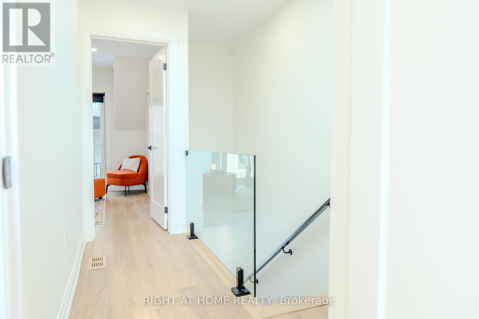 18 Habibi Lane, Toronto, Ontario  M6E 1N1 - Photo 14 - W12126009