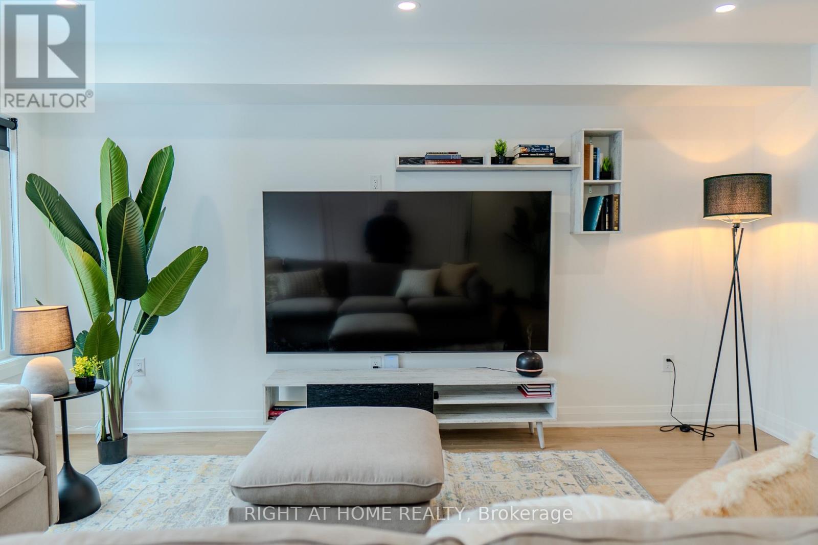 18 Habibi Lane, Toronto, Ontario  M6E 1N1 - Photo 2 - W12126009