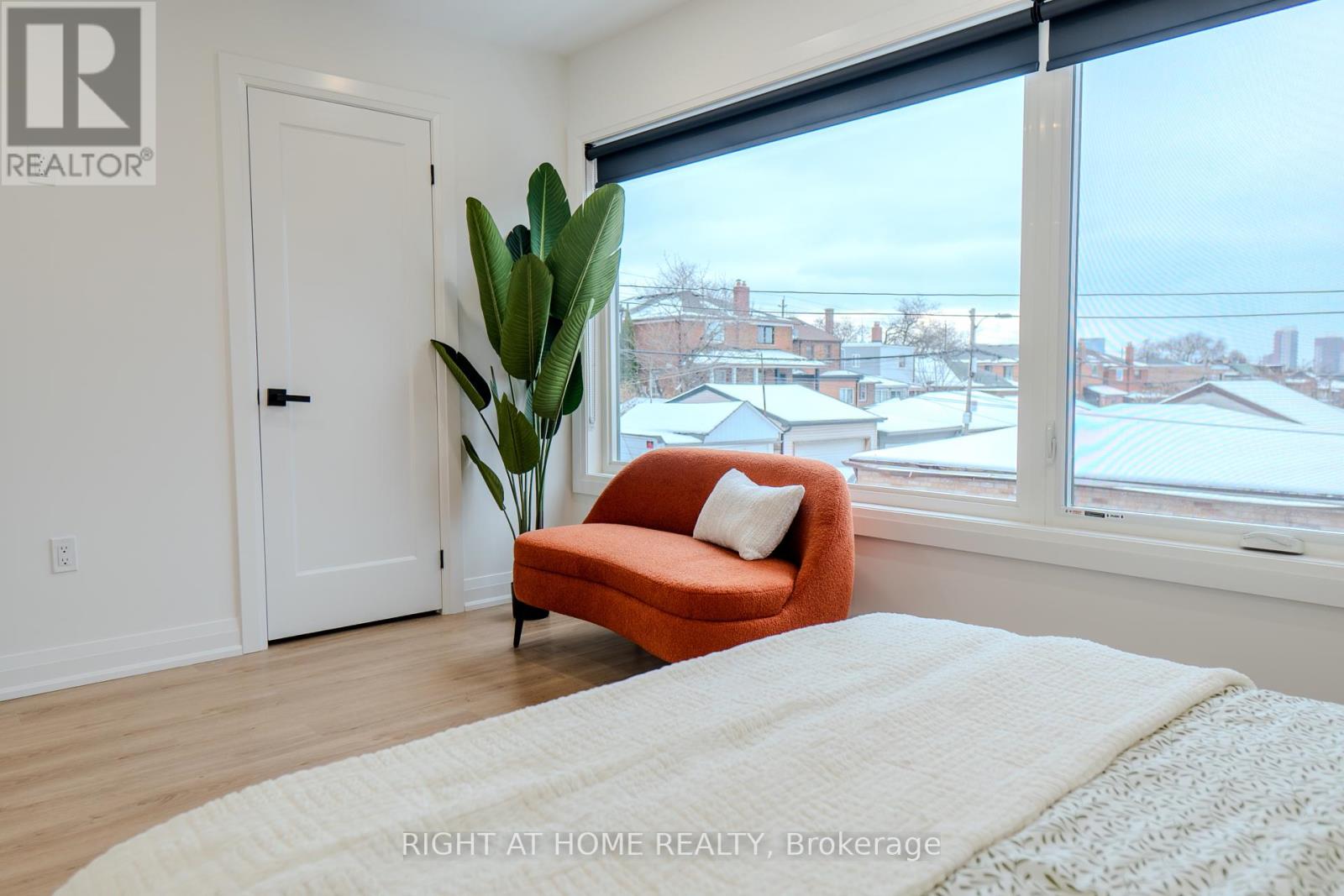 18 Habibi Lane, Toronto, Ontario  M6E 1N1 - Photo 20 - W12126009
