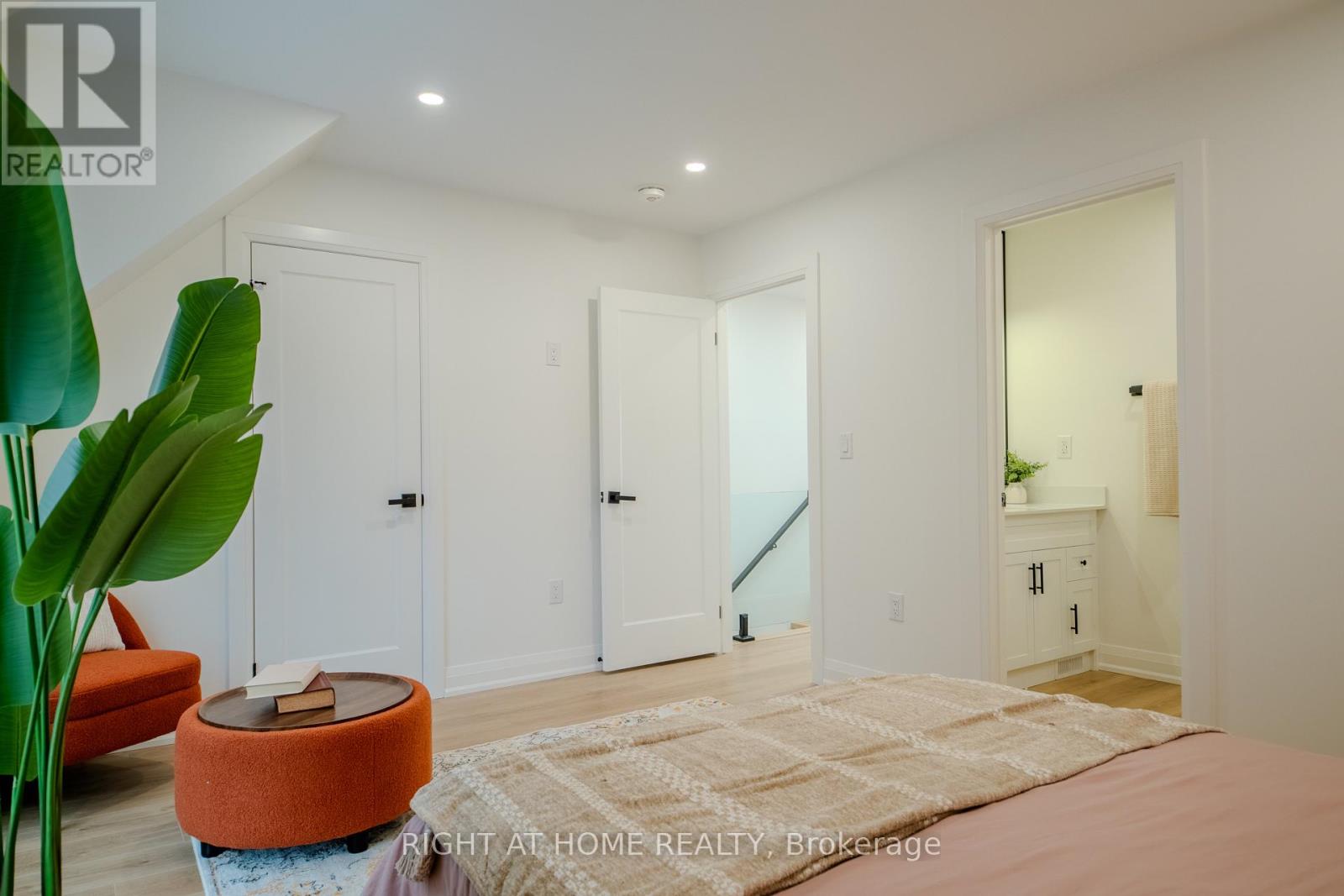 18 Habibi Lane, Toronto, Ontario  M6E 1N1 - Photo 26 - W12126009