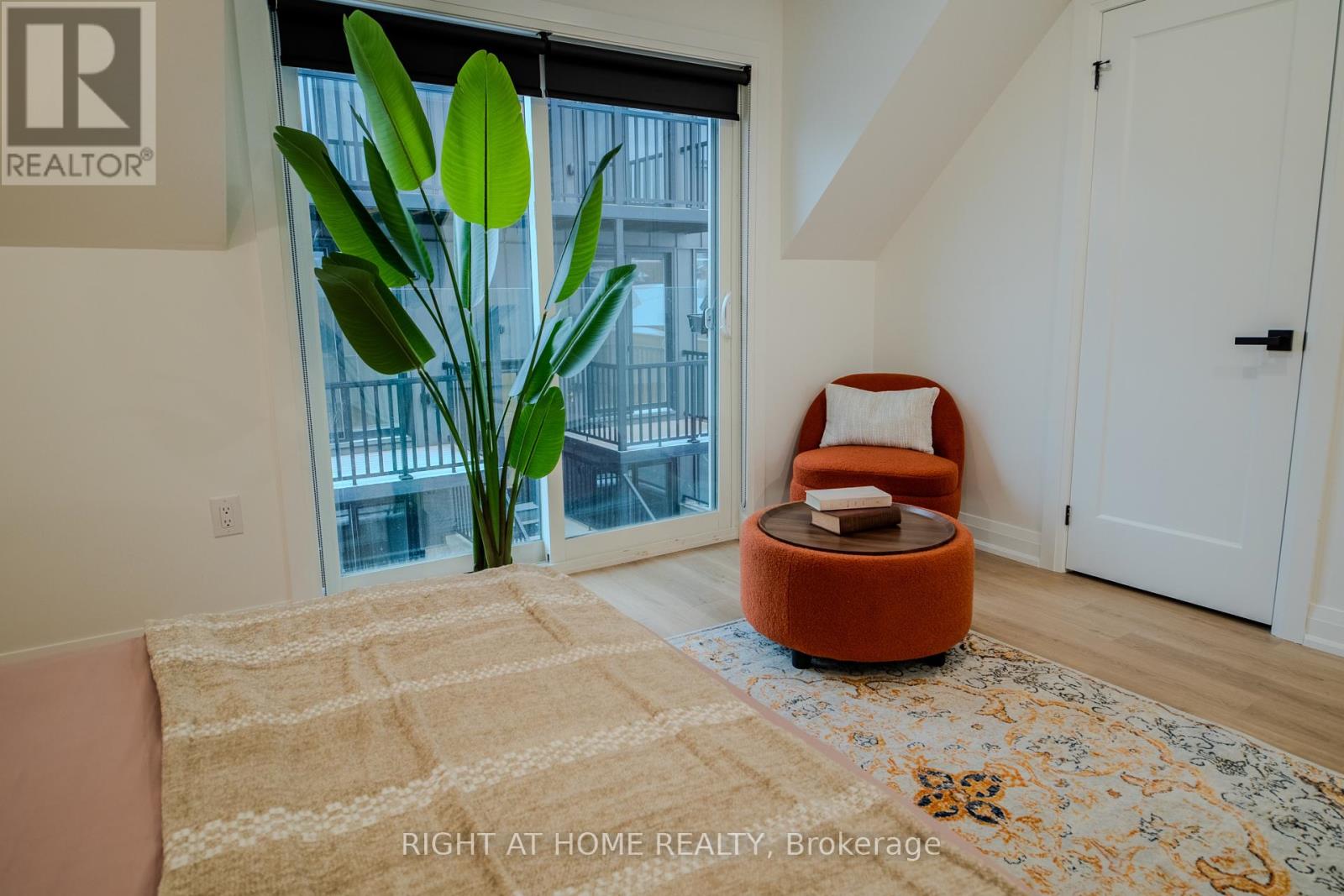 18 Habibi Lane, Toronto, Ontario  M6E 1N1 - Photo 29 - W12126009