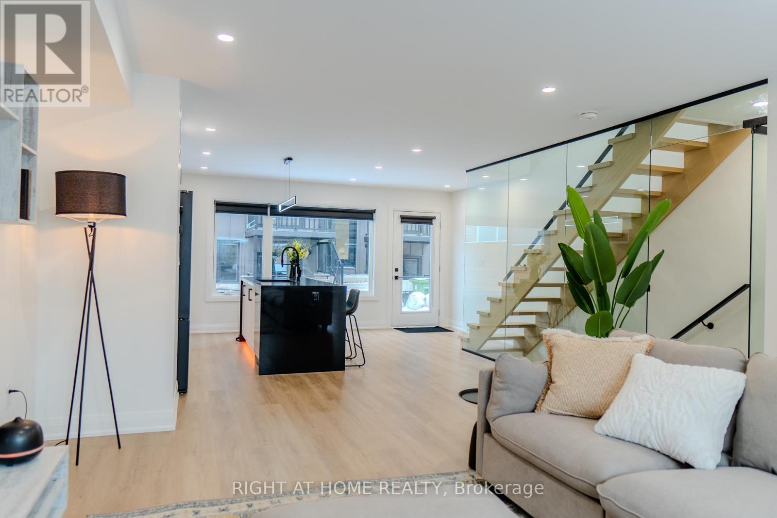 18 Habibi Lane, Toronto, Ontario  M6E 1N1 - Photo 5 - W12126009