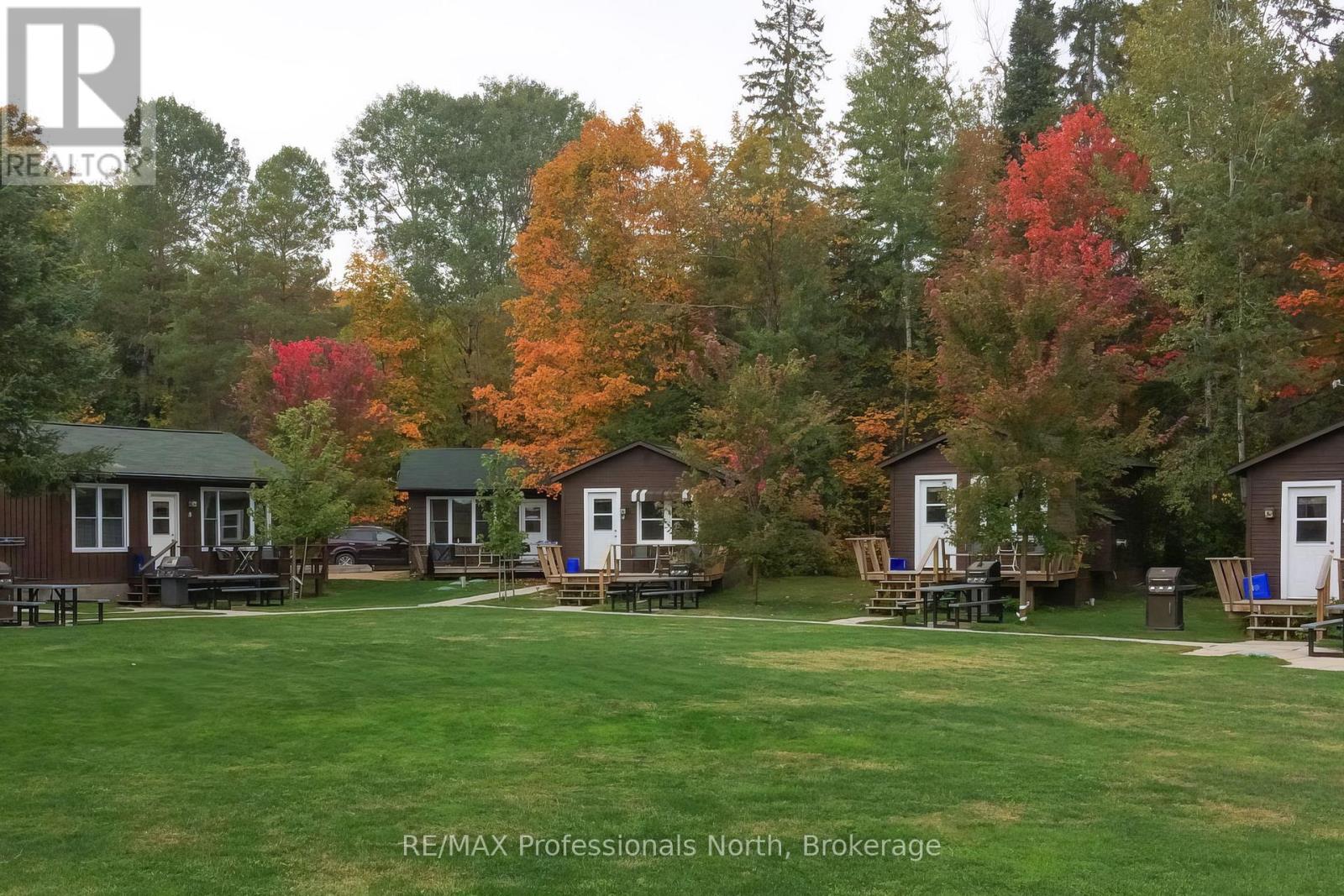1109 Oxtongue Lake Road, Algonquin Highlands (Mcclintock), Ontario  P0A 1H0 - Photo 3 - X11947051